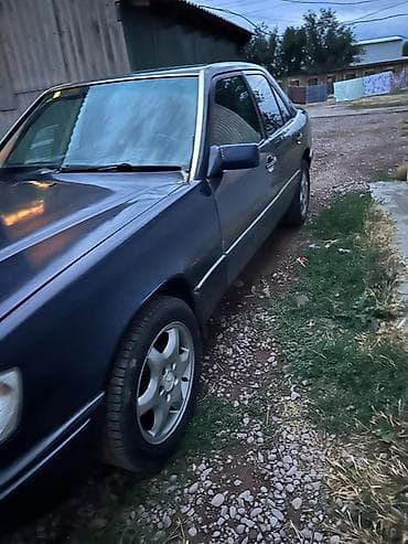 Mercedes-Benz W124: 1992 г., 2.3 л, Автомат, Бензин, Седан — 3