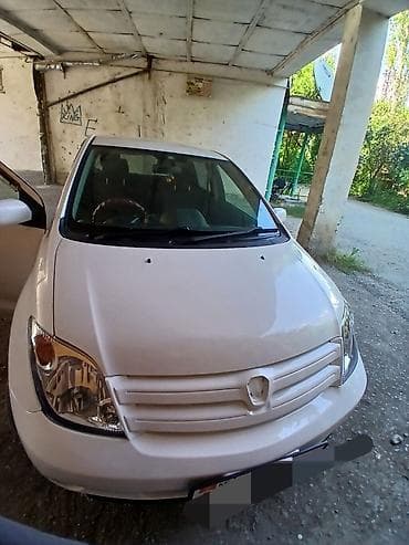 Унаа: Toyota Ist: 2002 г., 1.5 л, Автомат, Бензин — 2