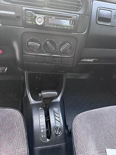 крыло вента: Volkswagen Vento: 1992 г., 1.8 л, Автомат, Бензин, Седан — 7