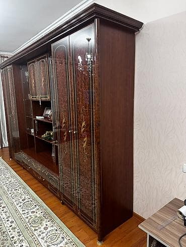 мебельные: Стенка-шкаф, Тип стенки-шкафа: Модульная, Для зала, Б/у, Особенности: Для хранения посуды — 4