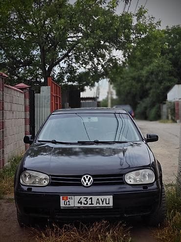 Продажа авто: Volkswagen Golf: 2003 г., 2 л, Механика, Бензин, Хэтчбэк — 3