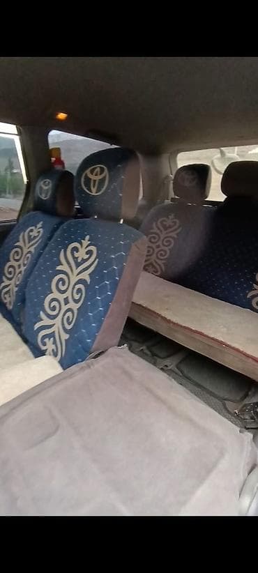Транспорт: Toyota Previa: 2002 г., 2.5 л, Автомат, Бензин, Минивэн — 5