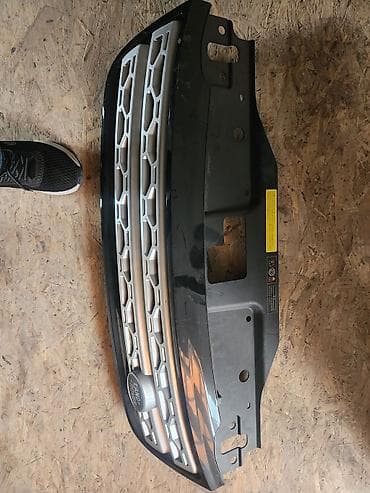 Решетка радиатора Land Rover 2016 г., Б/у, Оригинал