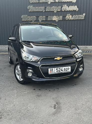 Chevrolet Spark: 2017 г., 1 л, Автомат, Бензин, Хэтчбэк