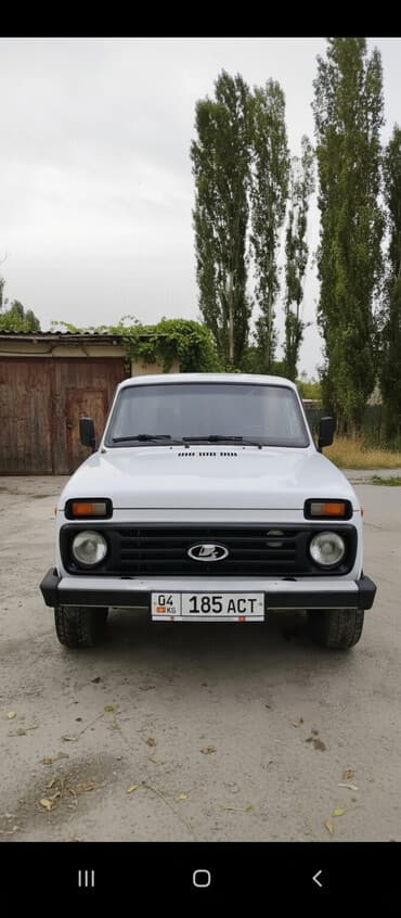 бакту долонотуу: ВАЗ (ЛАДА) 4x4 Niva: 2009 г., 1.7 л, Механика, Бензин, Жол тандабас — 2