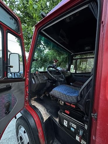 Транспорт: Жүк ташуучу унаа, Mercedes-Benz, Стандарт, 6 т, Колдонулган — 6