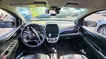 daewo lanos: Chevrolet Spark: 2017 г., 1 л, Автомат, Бензин, Хэтчбэк — 6