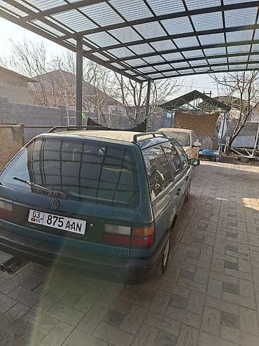 Транспорт: Volkswagen Passat Variant: 1991 г., 1.8 л, Ручные, Бензин, Универсал — 3