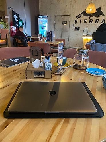 аренда макбука: Для программирования, Б/у, Apple M1, ОЗУ, RAM: 8 ГБ — 3