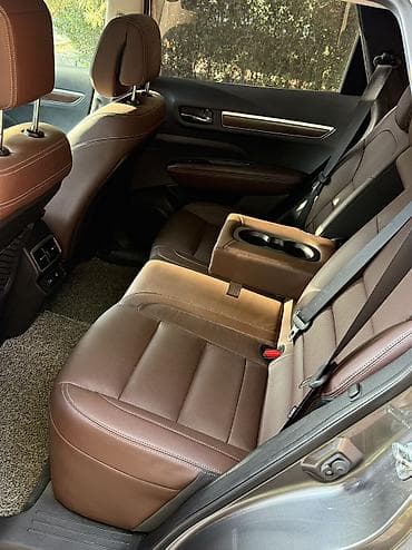 renault duster: Renault QM6: 2020 г., 2 л, Автомат, Газ — 10