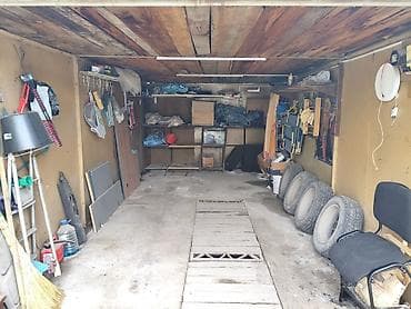 распродажа гаража: Продаётся гараж. Кооператив Ак-Жорго. 12 мкр. Металлический — 1