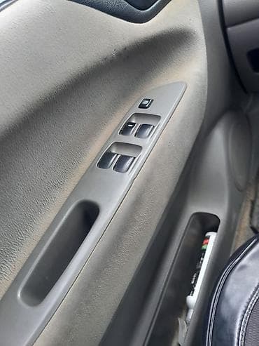 Продажа авто: Mitsubishi Space Wagon: 2001 г., 2 л, Механика, Газ, Универсал — 8