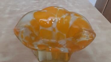 ваза бокал: Продаю вазы сов.пр-во, цвет.стекло, без дефектов,цена каждой по 450с — 7