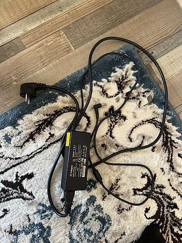 lenova thinkpad: Зарядка для ноутбука — 1