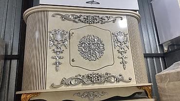 Эмерек: Тумбы и шкафы для прихожей/гостиной в классическом и неоклассическом — 3