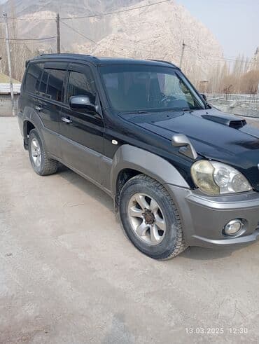 Hyundai Terracan: 2001 г., 2.4 л, Автомат, Дизель, Внедорожник — 5