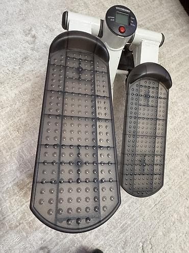 Спорт и отдых: Мини-степпер TORNEO б/у состояние отличное - Компактный — 1