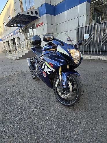 Унаа: Спортбайк Suzuki, 750 куб. см, Бензин, Чоңдор үчүн, Колдонулган — 6