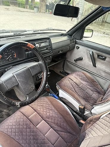 решетка g30: Volkswagen Jetta: 1992 г., 1.8 л, Ручные, Бензин, Седан — 10