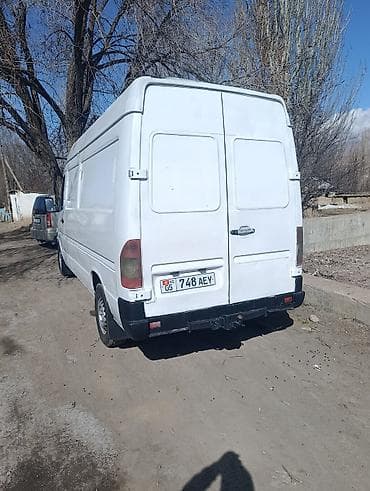 sanata lpi: Легкий грузовик, Mercedes-Benz — 1