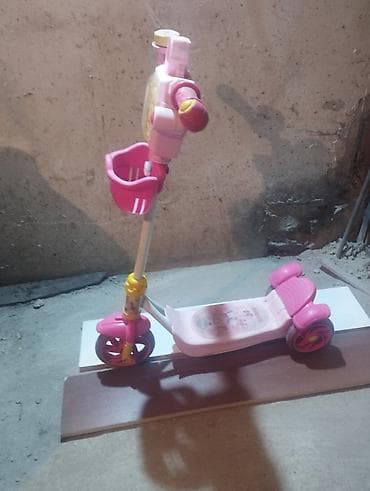 санки с колесами: Продаю детский санки советские (2000сом) Детскую машинку — 7