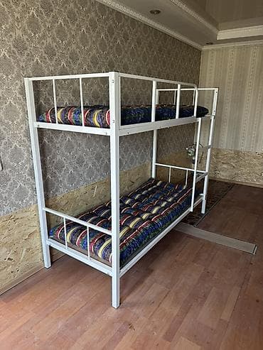 Мебельные услуги: Двухъярусная металлическая кровать - Прочная сварная рама из — 1