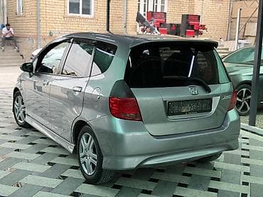 Honda Jazz: 2007 г., 1.5 л, Автомат, Бензин, Хэтчбэк