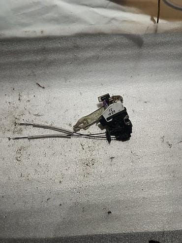 тросы: Замок двери Hyundai 2013 г., Оригинал — 2