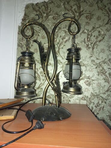 Хороший подарокСветильник новый декоративный настольный можно