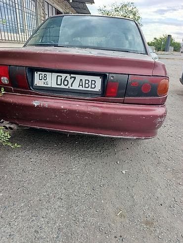Mitsubishi Lancer: 1995 г., 1.6 л, Механика, Бензин, Седан — 4