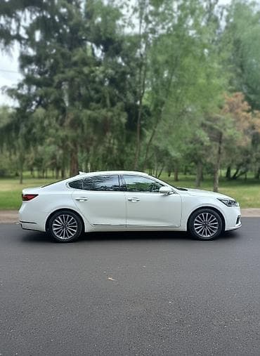 Kia K7: 2019 г., 2.4 л, Автомат, Бензин, Седан