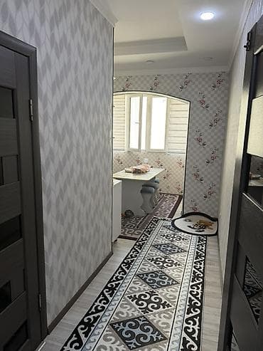 квартира с подселением девушки: 1 комната, С подселением — 4