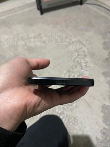 mi poco: Redmi, Redmi A3, Б/у, 64 ГБ, цвет - Черный — 4