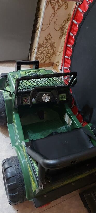 Детский электрокар, Б/у