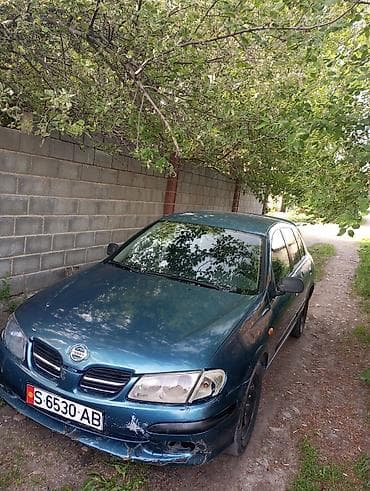bmv e60: Nissan Almera: 2001 г., 1.5 л, Хэтчбэк — 1