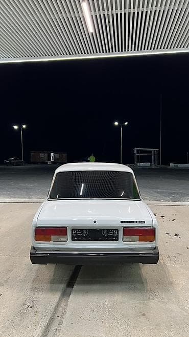 свет для видео: ВАЗ (ЛАДА) 2107: 2010 г., 1.7 л, Ручные, Бензин, Седан — 4