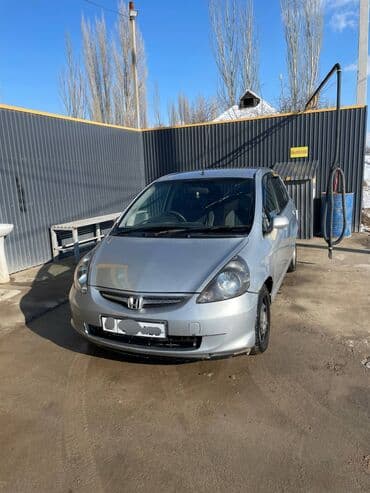 полики бишкек: Honda Fit: 2003 г., 1.3 л, Автомат, Бензин, Седан — 1
