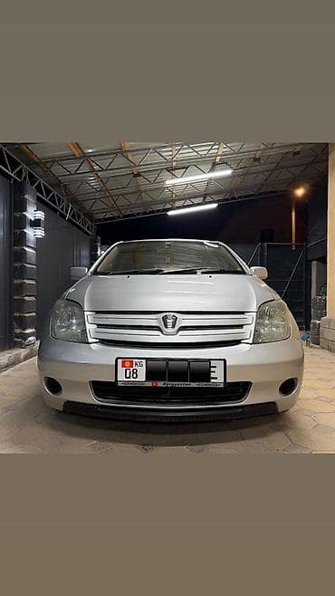 Toyota Ist: 2003 г., 1.5 л, Автомат, Бензин, Хэтчбэк at lalafo.kg Toyota Ist: 2003 г., 1.5 л, Автомат, Бензин, Хэтчбэк