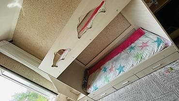 Мебель: Двухъярусная детская кровать, Б/у, ЛДСП — 3