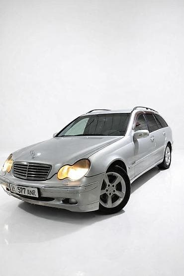 211 е500: Mercedes-Benz C-Class: 2003 г., 2.6 л, Автомат, Бензин, Универсал — 1