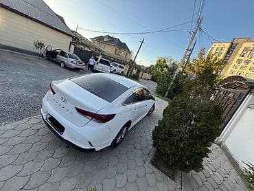 Продажа авто: Hyundai Sonata: 2020 г., 2 л, Автомат, Бензин, Седан — 3