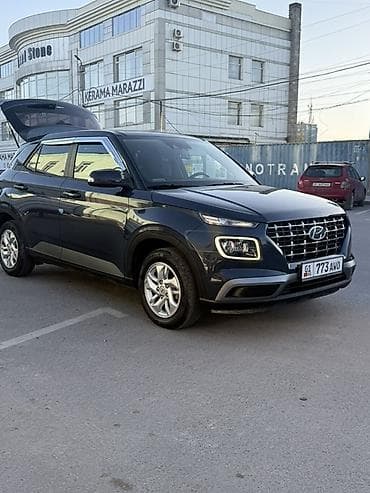 бамперы на 124: Hyundai Venue: 2020 г., 1.6 л, Автомат, Бензин, Кроссовер — 2