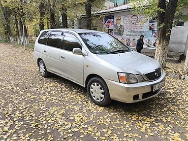 Toyota Ipsum: 2003 г., 2 л, Автомат, Бензин, Минивэн