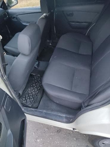 хюндай грандиер: Daewoo Nexia: 2011 г., 1.5 л, Ручные, Бензин, Седан — 6