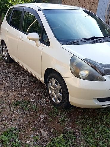 m5 e60: Honda Fit: 2002 г., 1.3 л, Вариатор, Бензин, Хэтчбэк — 3