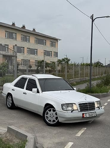aion v plus: Mercedes-Benz E-Class: 1994 г., 2.2 л, Механика, Бензин — 6
