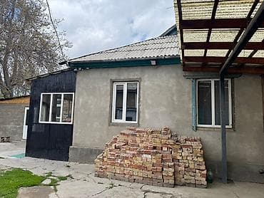 сдаю кошару: Продаю дом в городе Каракол по Улице Жамансариева 289, красная книга — 2