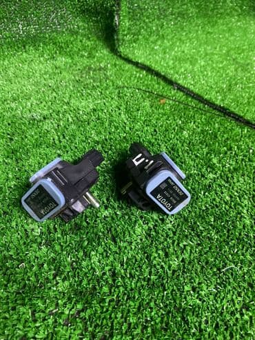 датчик srs: Датчики удара передней правой и передней левой двери. Lexus Rx350/450 — 2