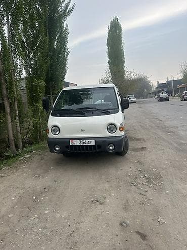 Hyundai Porter (H-100) — компактный бортовой грузовик. Основные — 2