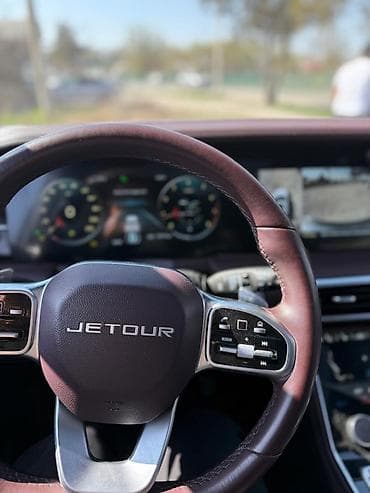 124 волчок: Jetour X90: 2023 г., 1.6 л, Бензин — 2